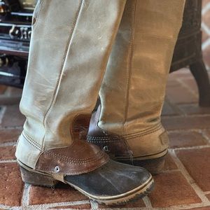 Sorel tall brown/green leather boots size 10